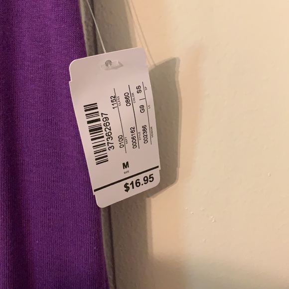 NWT Christoper & Banks purple v-neck top - Picture 6 of 8